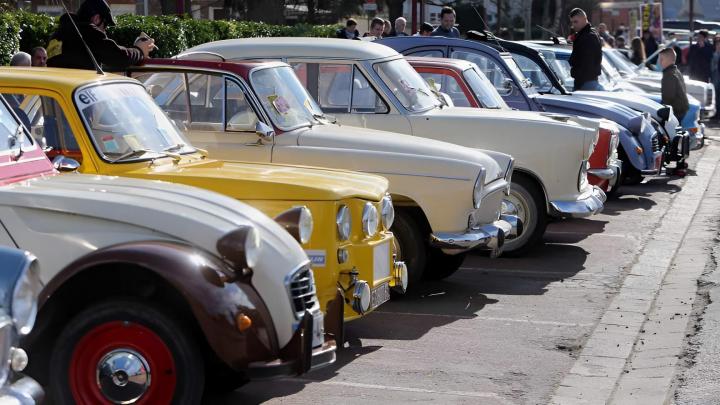 Lot de voitures de collection Quimper